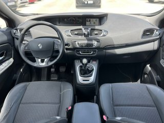Renault Grand Scenic / Diesel / Manual / 7 plazas
