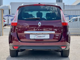Renault Grand Scenic / Diesel / Manual / 7 plazas