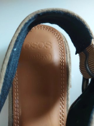 Zapatos ASOS destalonados beige/marrón