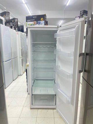 Nevera blanca marca Teka con garantia transporte