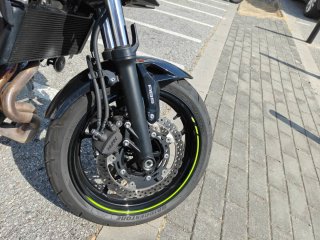 Kawasaki Z650 A2 2024 Negra/Gris