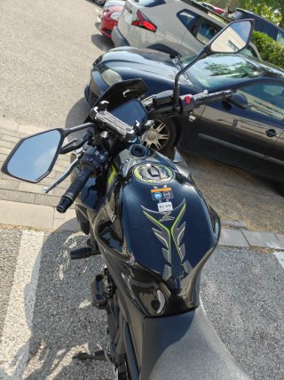 Kawasaki Z650 A2 2024 Negra/Gris