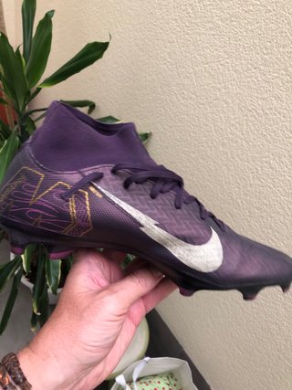 Botas de fútbol Nike Mbappe Talla 41