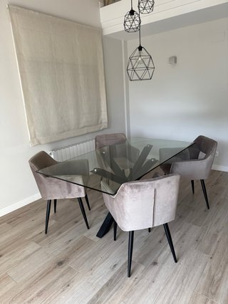 Juego de 4 sillas de comedor tapizadas