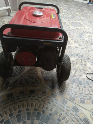 Generador Eléctrico QF2.0-II Rojo