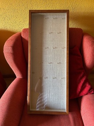 Mueble expositor madera relojes/collares.