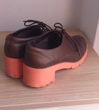 Zapatos Camper Wanda Negros y Naranja
