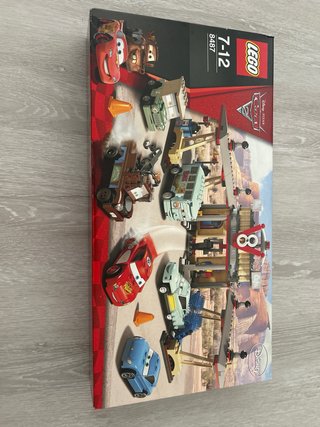 LEGO Cars 8487 - Flo's V8 Cafe
