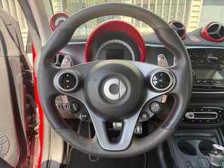 Smart Fortwo 0.9 66kW (90CV) USHUAIA LIM. EDIT COUPE