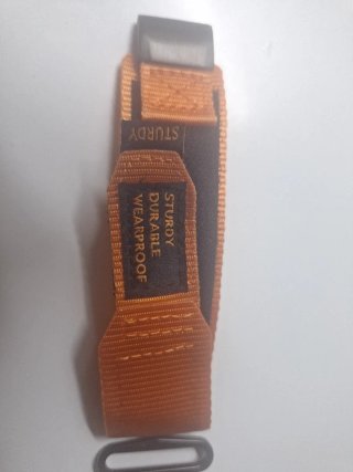 Correa de reloj naranja y negra Garmin de 22 m/m