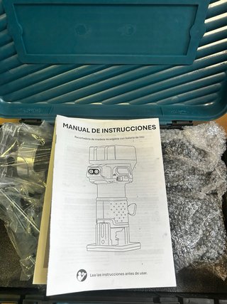 Refiladora / Fresadora Madera 2 Baterias - Nueva