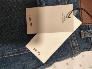 Pantalón corto vaquero MANGO Slim Fit