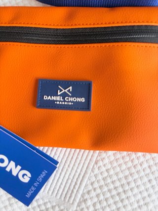 Riñonera Daniel Chong Naranja y Azul