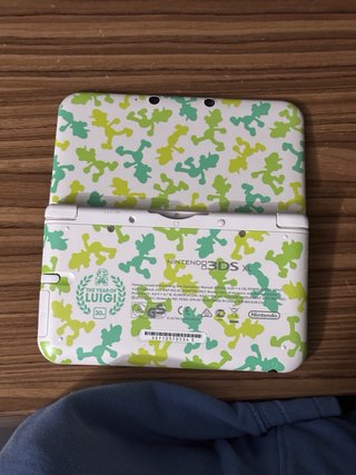 Nintendo 3DS XL Verde e Bianco
