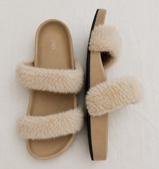 Sandalias Zara con pelo beige.Muy cómodas.Talla 36