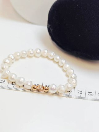 Pulsera Tous Perlas Naturales Elástica blancas