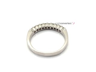 anillo oro 18k con piedra con diamante