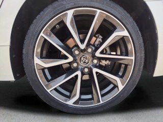 Toyota Corolla TS 180H