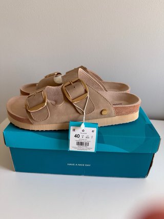 Sandalias Gioseppo Mujer Beige Hebillas Doradas