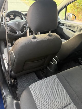 Peugeot 207 2010