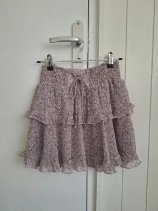 Falda corta volantes floral talla S