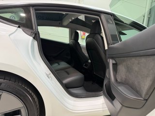 Tesla Model 3 Gran Autonomía AWD