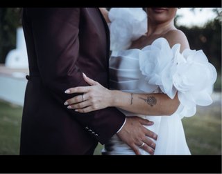 Vestido de Novia con Capa