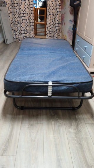 Cama Plegable Azul y Gris