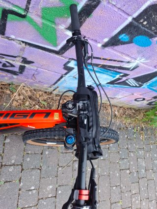 Bicicleta Enduro giant reight Roja