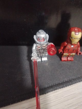 Minifigura LEGO Iron Man + Ultron Original