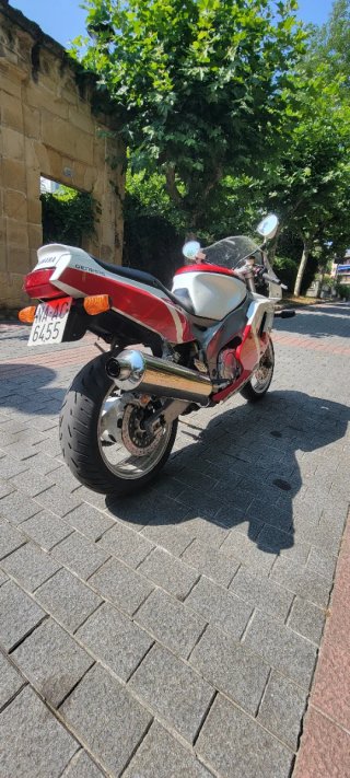 Yamaha FZR 1000 EXUP