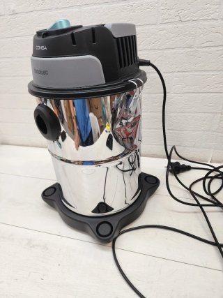 Cecotec Aspirador de Sólidos 16 l