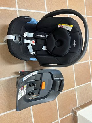 Silla Grupo 0 Cybex Aton con su base Isofix