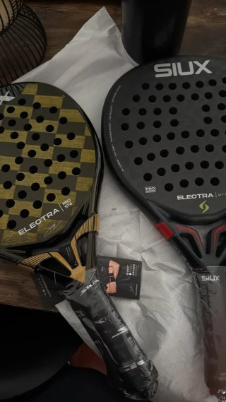2 Racchette da Padel Siux Electra