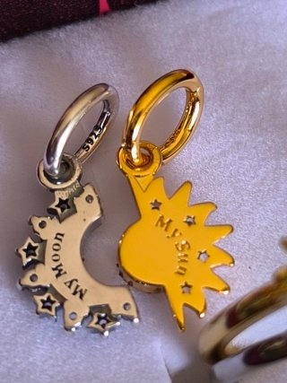 Anillos y colgantes charms sol y luna