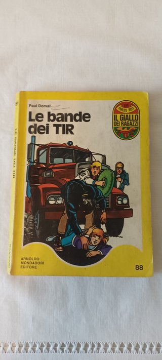 Romanzi  Il Giallo dei ragazzi - Mondadori