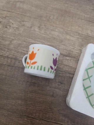 Juego de tazas y platos Pronto