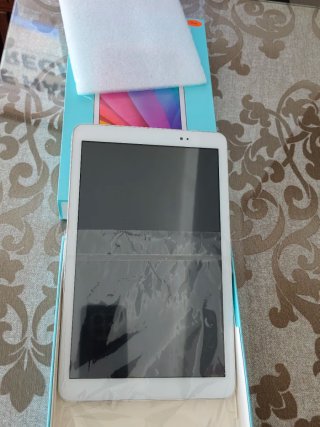 Tablet Huawei MediaPad T1 10 con scatola e caricatore