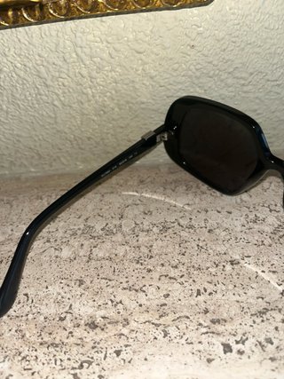 Gafas de sol Guess negras