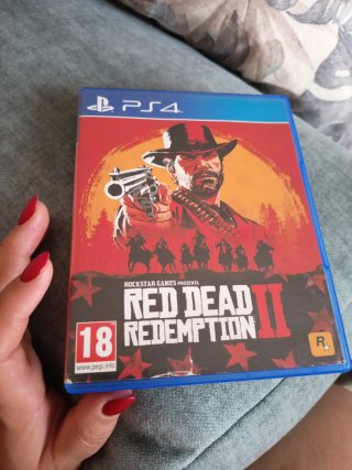 Juegos PS4 en buen estado.