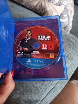 Juegos PS4 en buen estado.