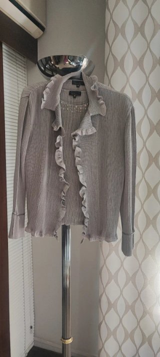 Conjunto chaqueta y jersey talla M