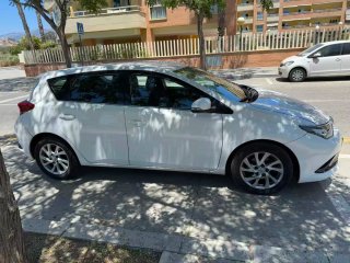 Toyota Auris 2016