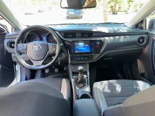 Toyota Auris 2016