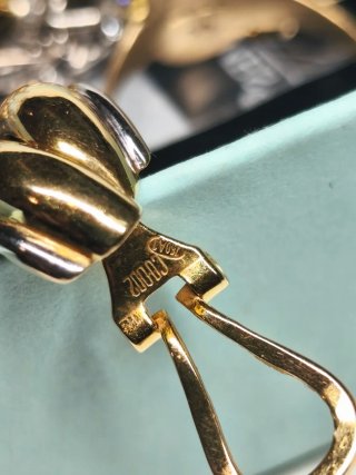 Pendientes vintage oro 18 kilates.