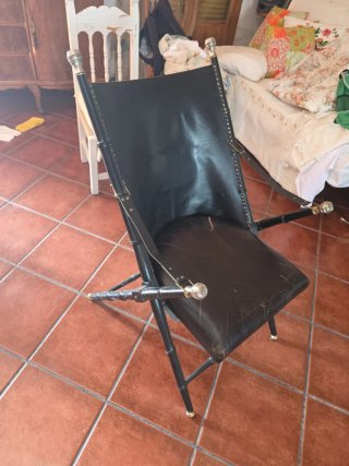 Silla de despacho plegable cuero y bambú