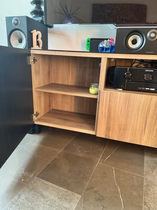Mueble TV IKEA Aparador Madera y Cristal
