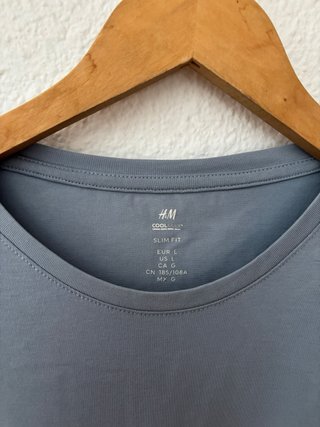 Camiseta básica azul
