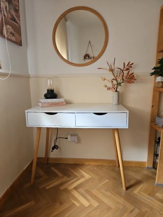 Escritorio estilo nórdico + silla   90×45×76 alto