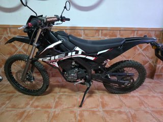 Rieju MRT 125 Enduro/Motocross Negra y Blanca